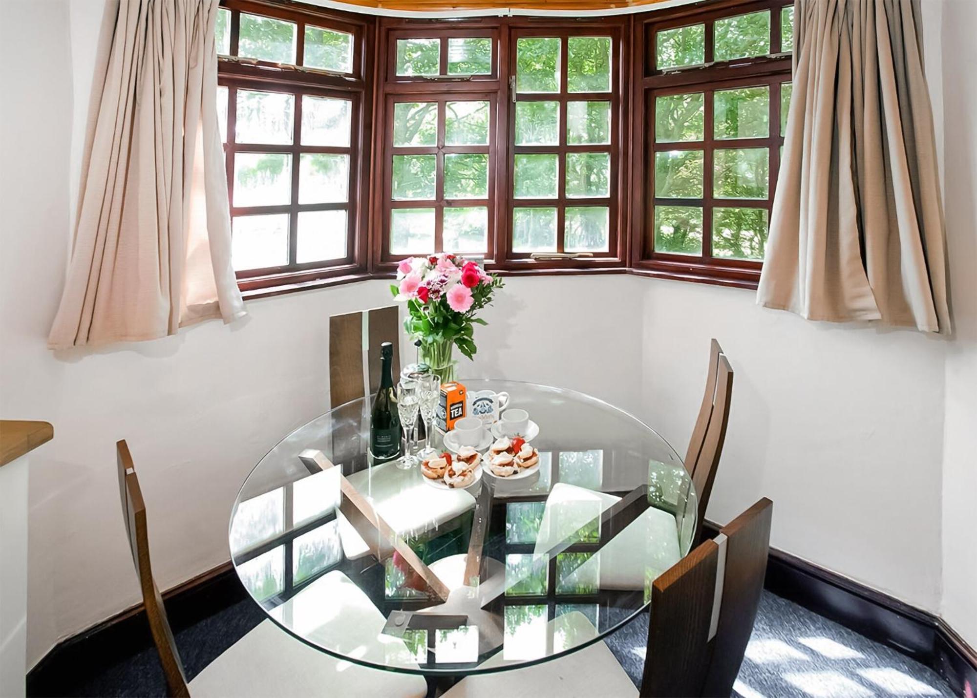 Kenegie Manor